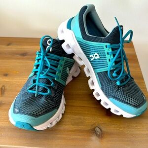 On Cloud Tennis Shoes